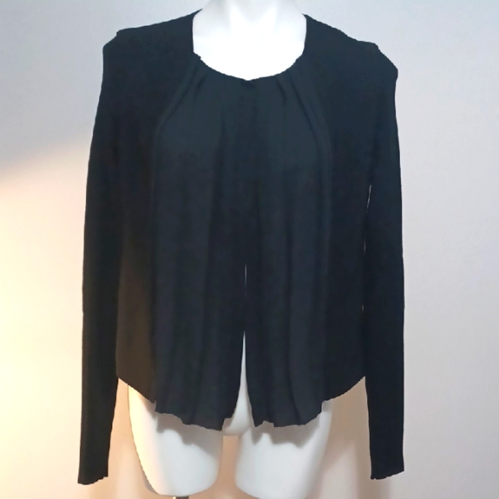 CREA CONCEPT size 38 open front cardigan with distressed hem and knit sleeves.